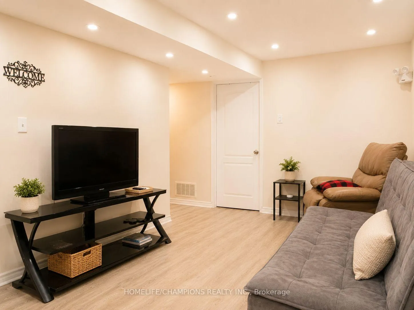Photo 26 of 14 Benmore Crescent, Brampton, Vales of Castlemore — HOMEH