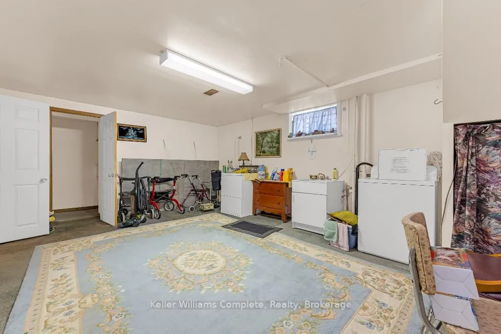 Photo 21 of 139 Tragina Avenue S, Hamilton, Bartonville — HOMEH