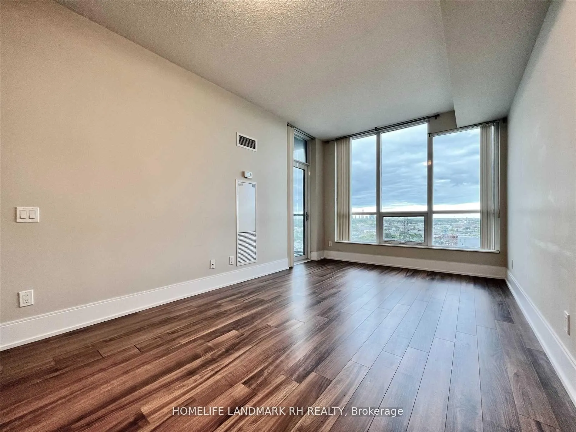 Photo 2 of Unit 901, 15 Viking Lane, Etobicoke, Islington-City Centre West — HOMEH