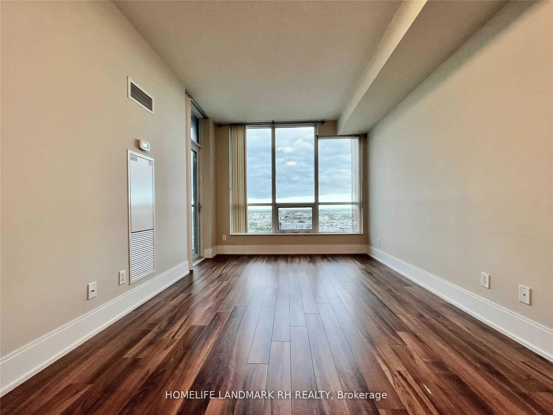 Photo 3 of Unit 901, 15 Viking Lane, Etobicoke, Islington-City Centre West — HOMEH