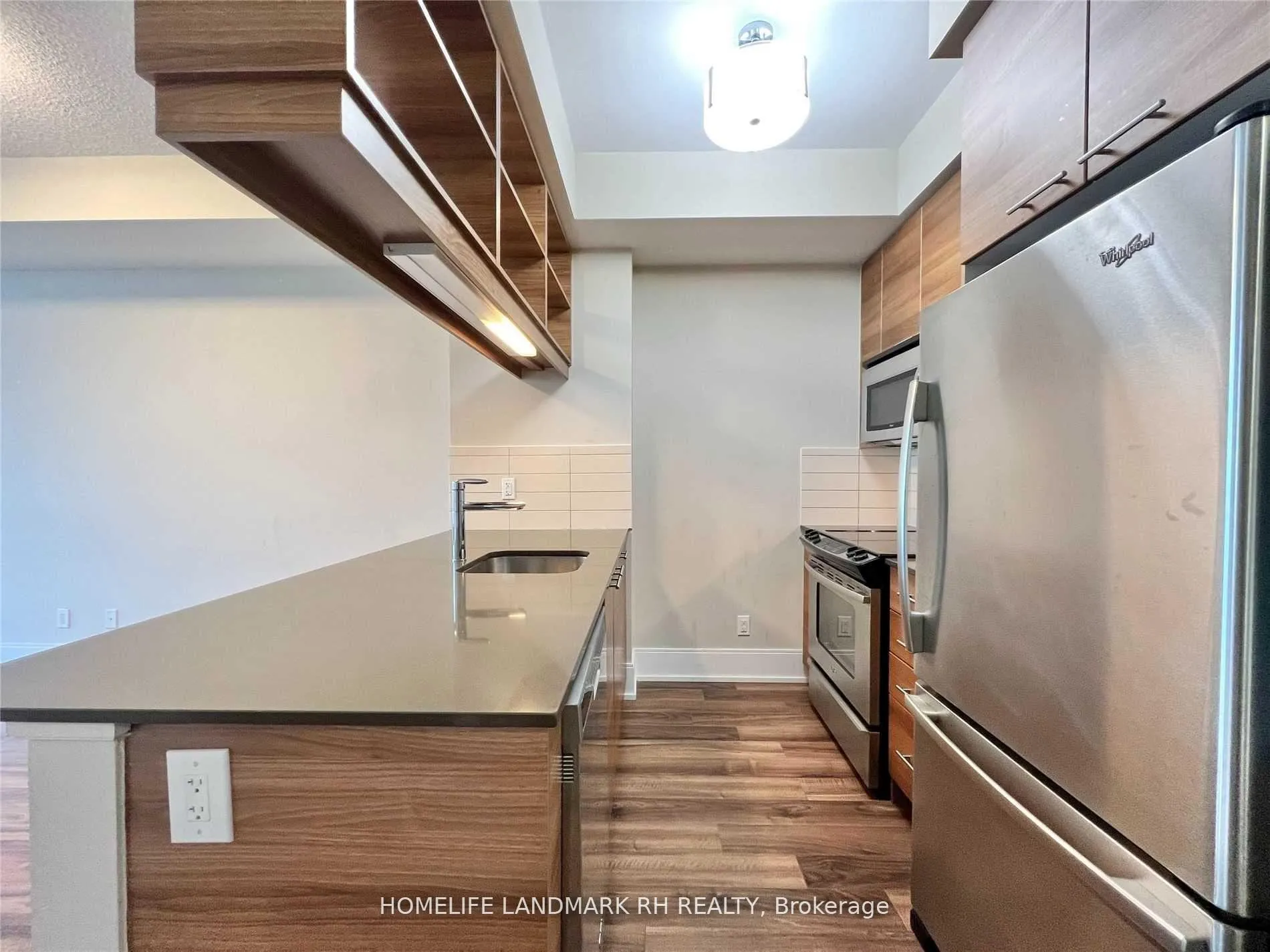 Photo 9 of Unit 901, 15 Viking Lane, Etobicoke, Islington-City Centre West — HOMEH