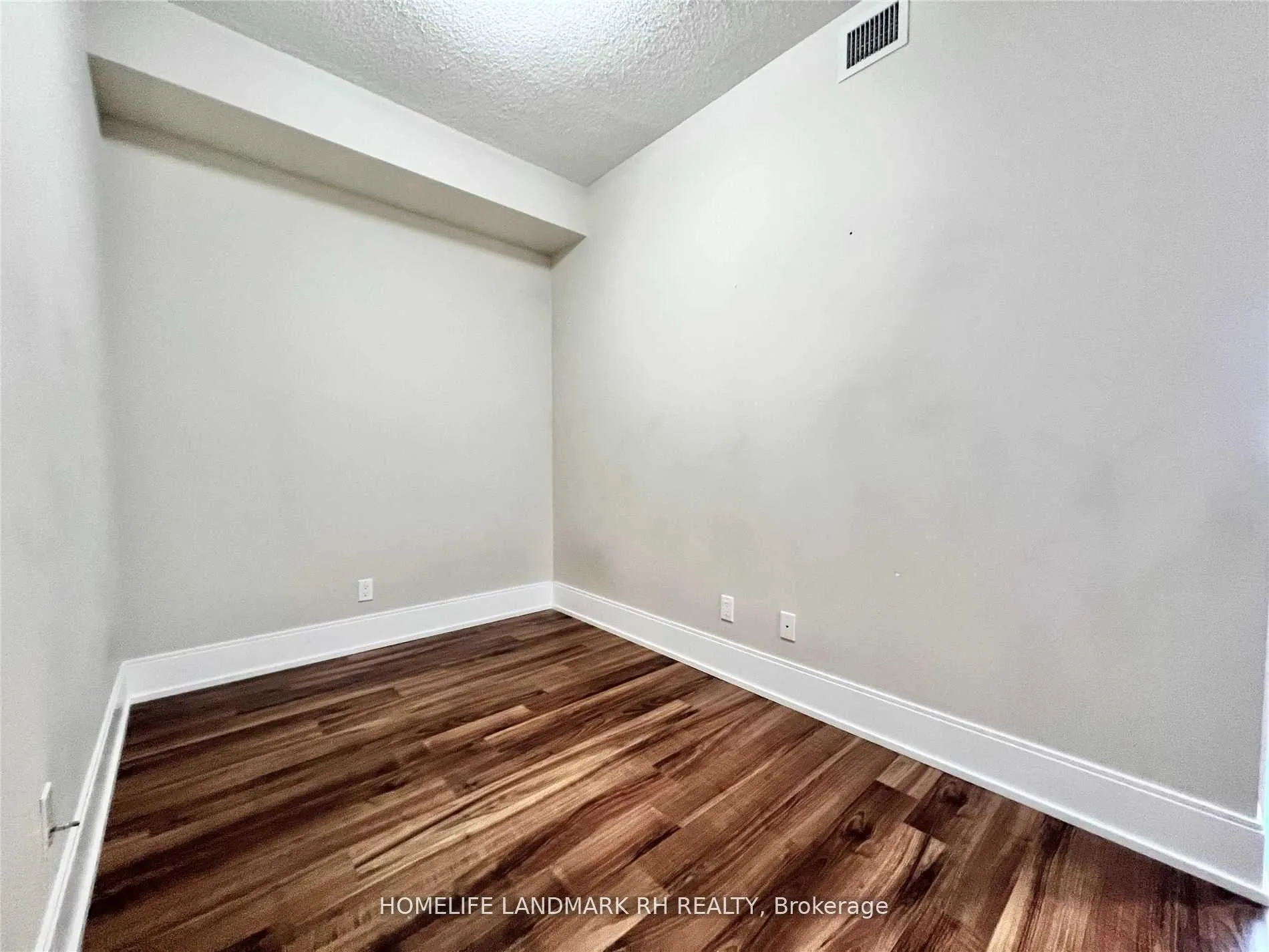 Photo 12 of Unit 901, 15 Viking Lane, Etobicoke, Islington-City Centre West — HOMEH