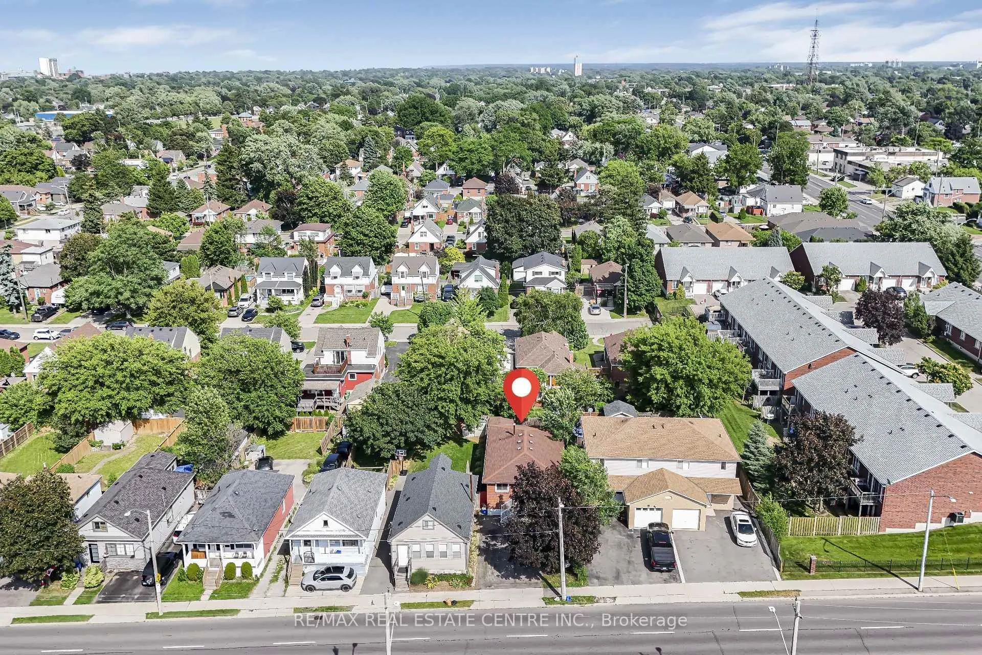 Photo 5 of 659 Upper Wellington Street E, Hamilton, Centremount — HOMEH
