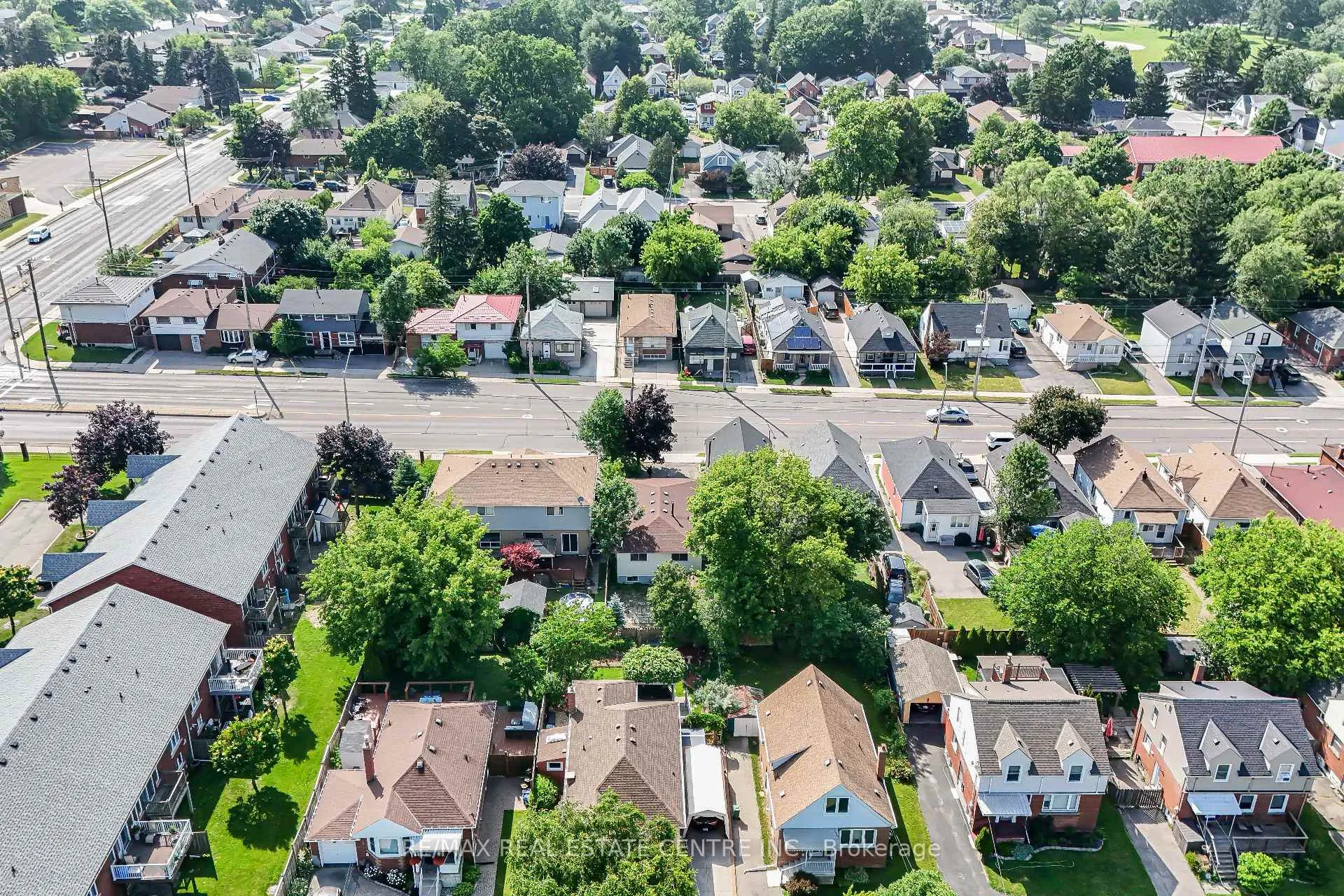 Photo 10 of 659 Upper Wellington Street E, Hamilton, Centremount — HOMEH