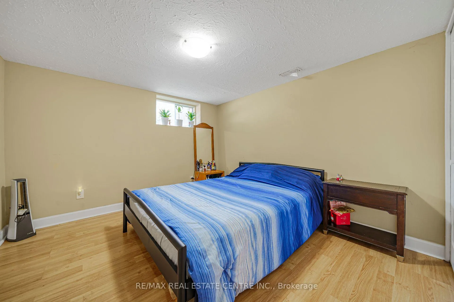 Photo 36 of 659 Upper Wellington Street E, Hamilton, Centremount — HOMEH