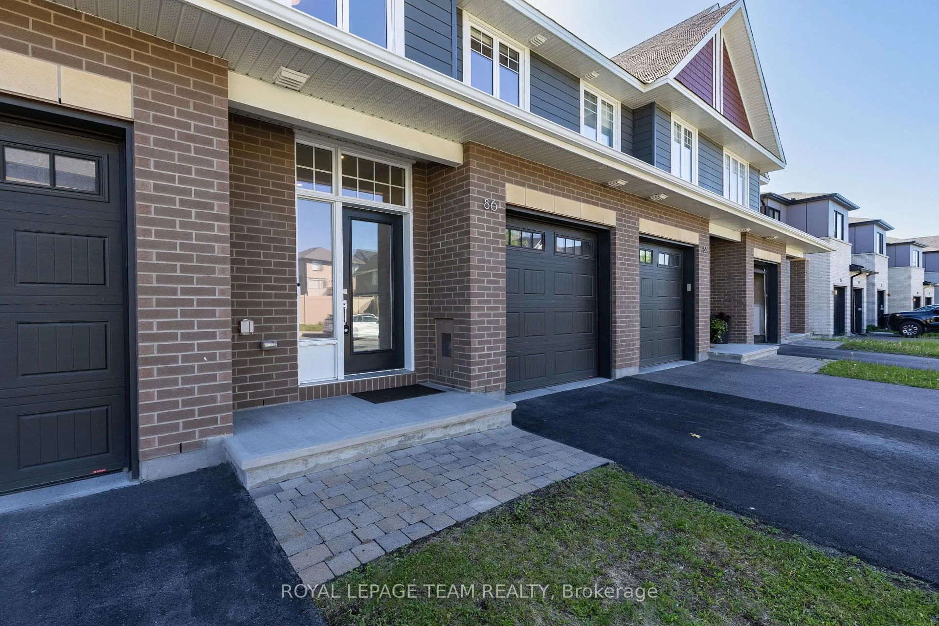 Photo 3 of 86 Escarpment Crescent, Ottawa, Kanata - Kanata Lakes/Heritage Hills — HOMEH