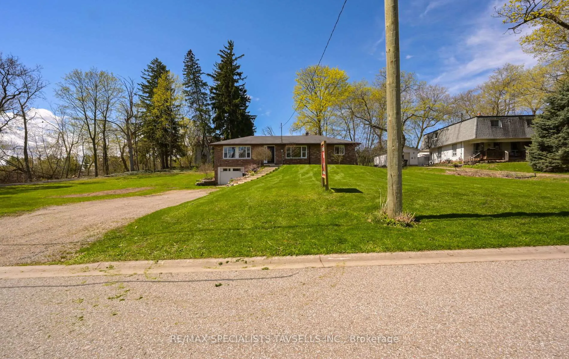 Photo 1 of 10 Victoria Street, Caledon, Inglewood — HOMEH