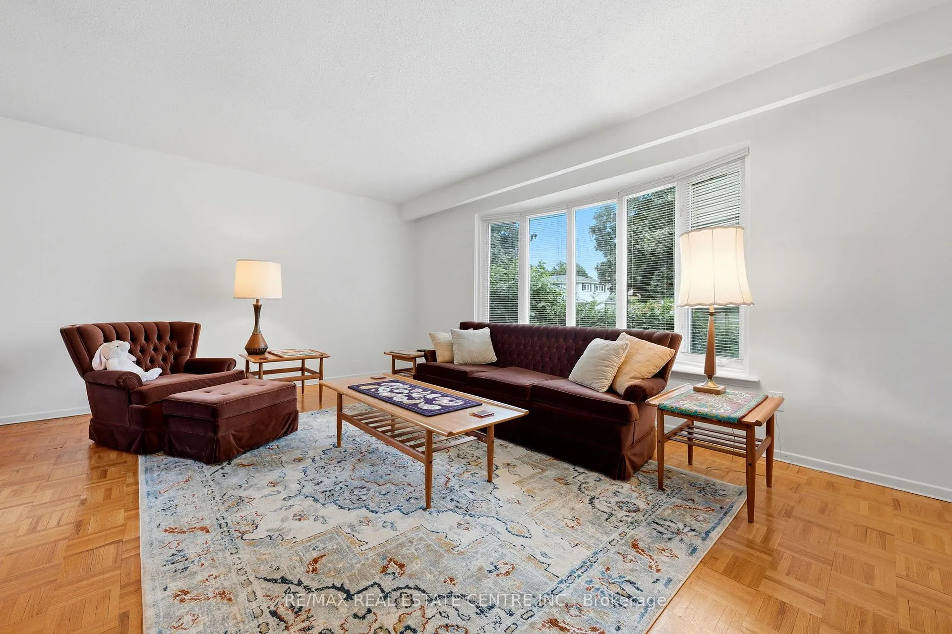 Photo 9 of 3170 Palmer Drive, Burlington, Palmer — HOMEH