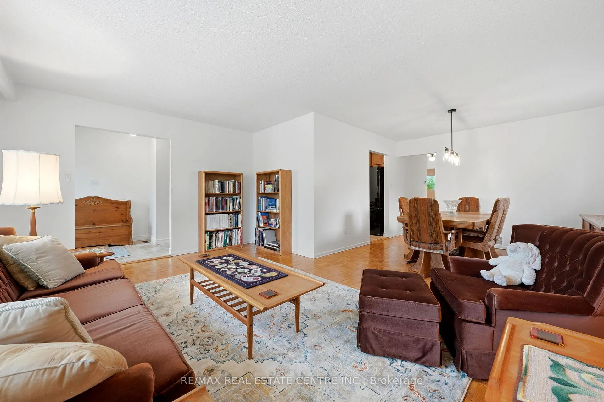 Photo 11 of 3170 Palmer Drive, Burlington, Palmer — HOMEH
