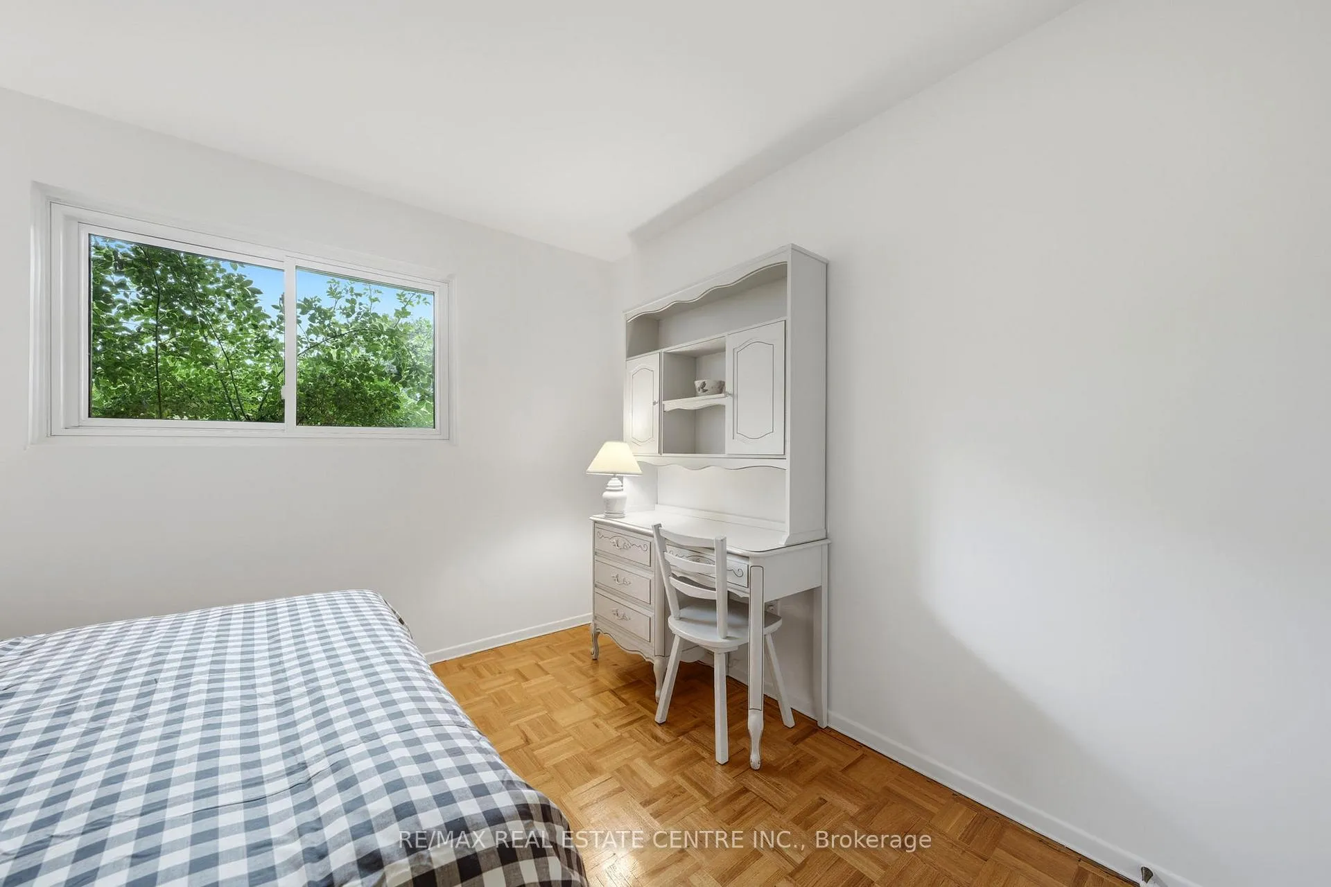 Photo 22 of 3170 Palmer Drive, Burlington, Palmer — HOMEH