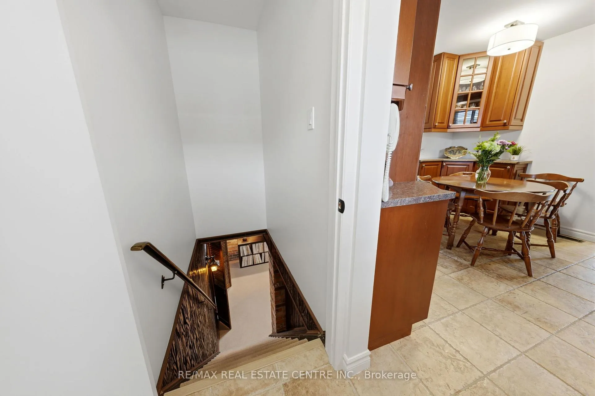 Photo 29 of 3170 Palmer Drive, Burlington, Palmer — HOMEH