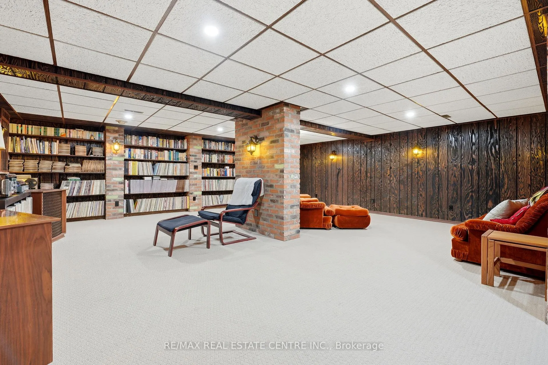 Photo 31 of 3170 Palmer Drive, Burlington, Palmer — HOMEH