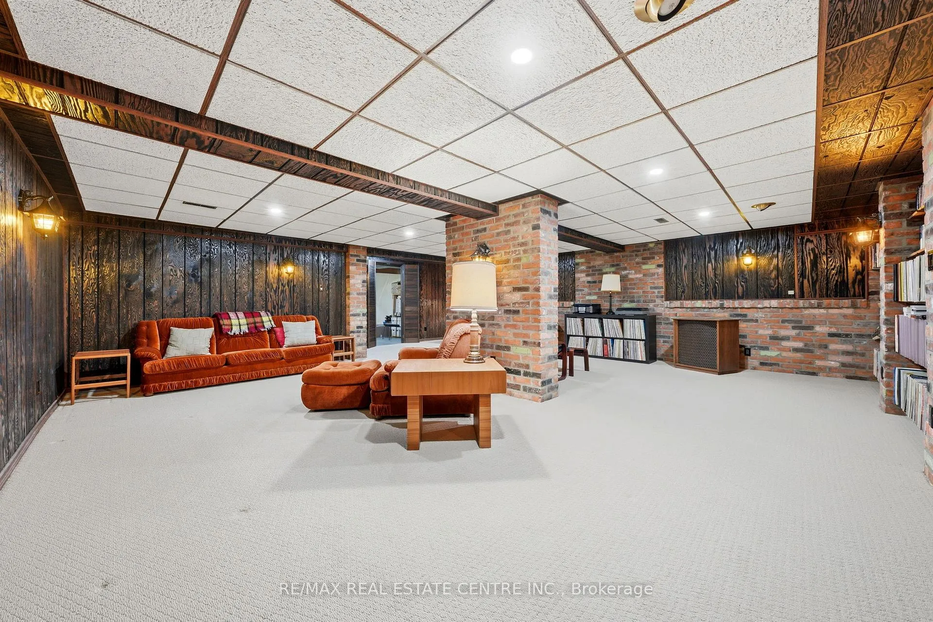 Photo 33 of 3170 Palmer Drive, Burlington, Palmer — HOMEH