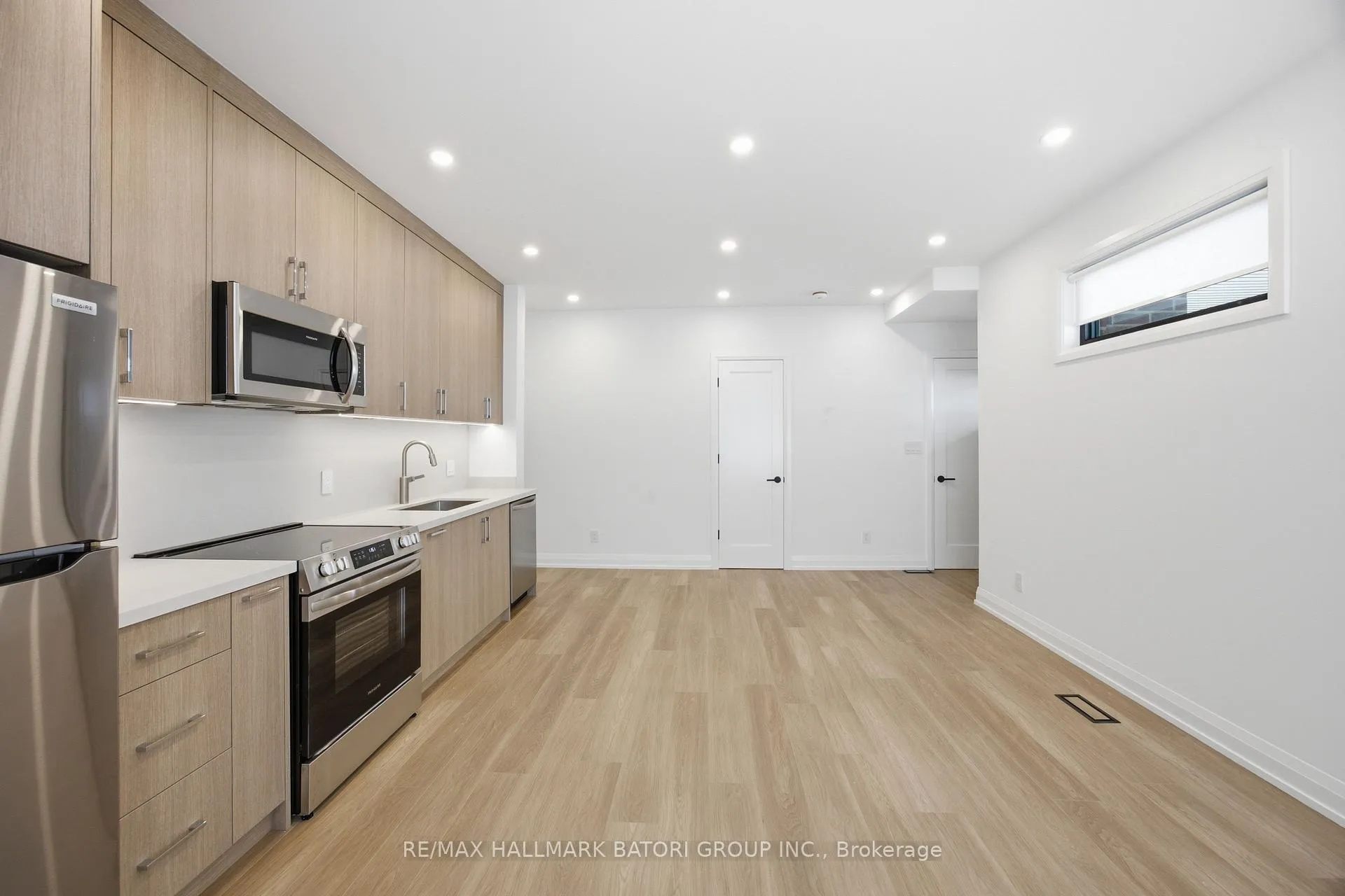 Photo 4 of Unit 2, 56 Camberwell Road, Toronto, Humewood-Cedarvale — HOMEH