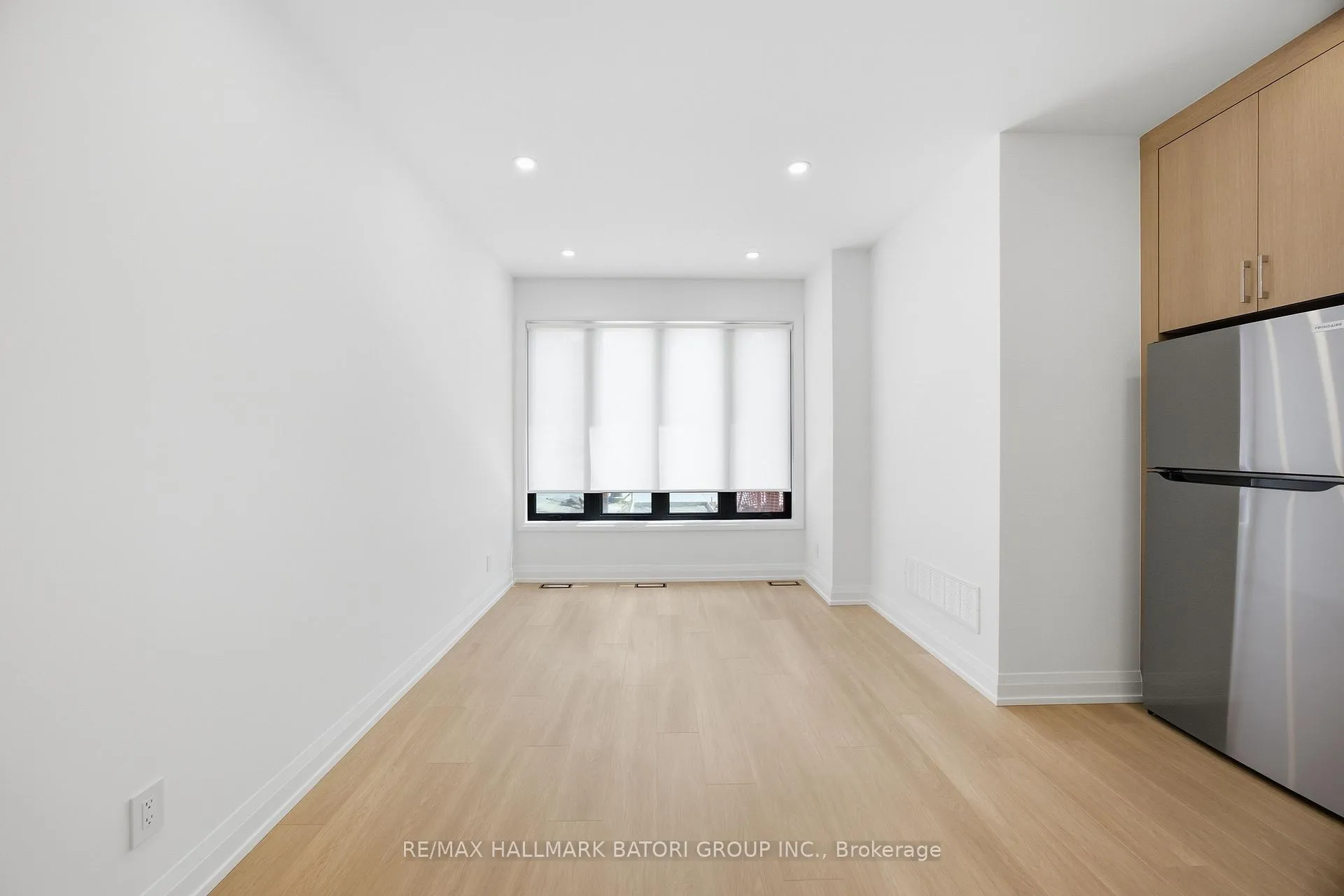 Photo 6 of Unit 2, 56 Camberwell Road, Toronto, Humewood-Cedarvale — HOMEH