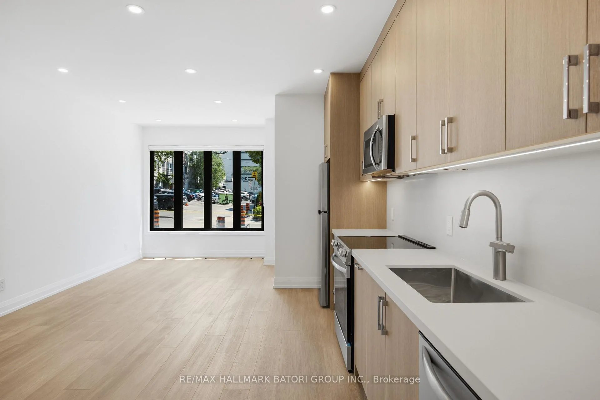 Photo 10 of Unit 2, 56 Camberwell Road, Toronto, Humewood-Cedarvale — HOMEH