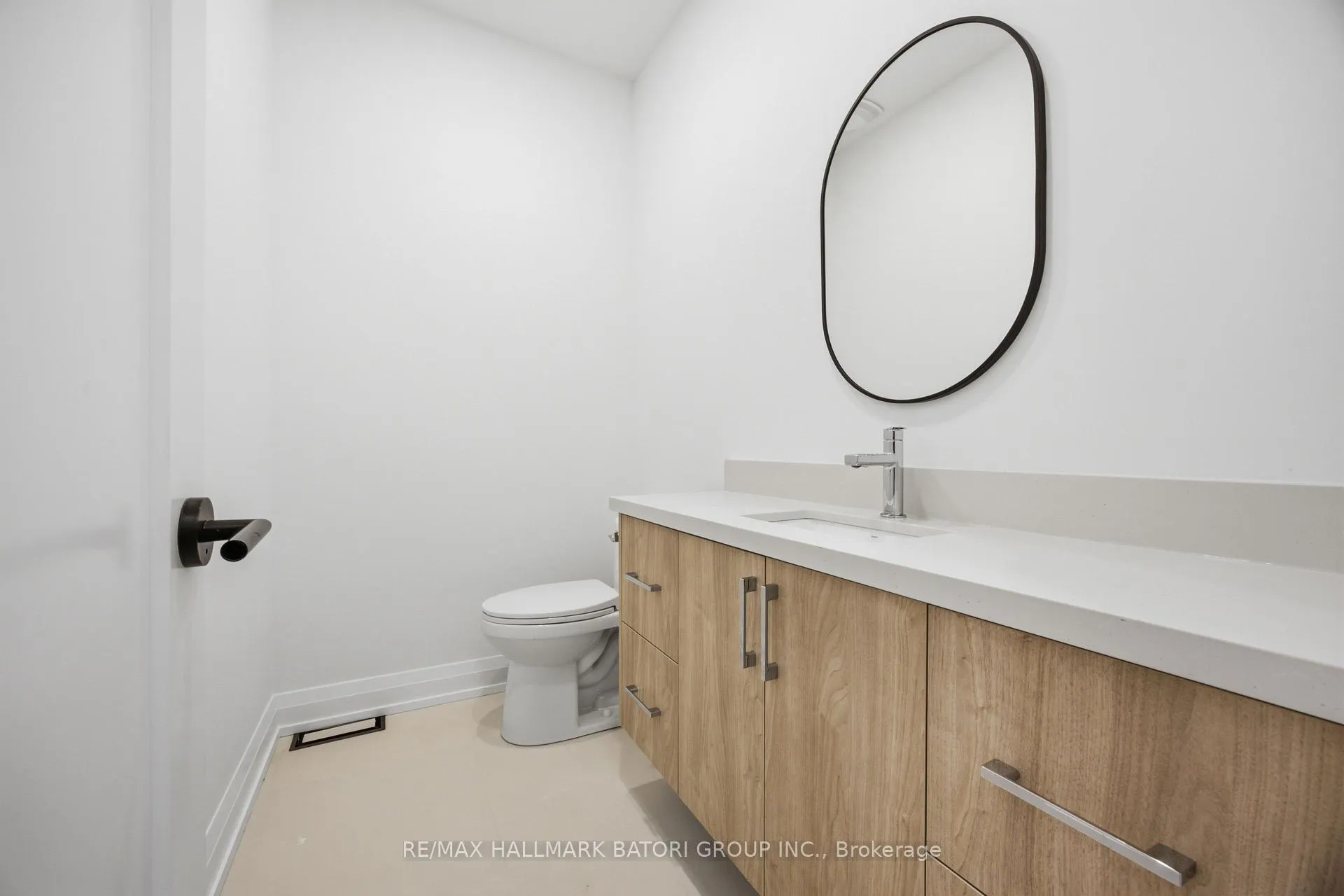 Photo 12 of Unit 2, 56 Camberwell Road, Toronto, Humewood-Cedarvale — HOMEH