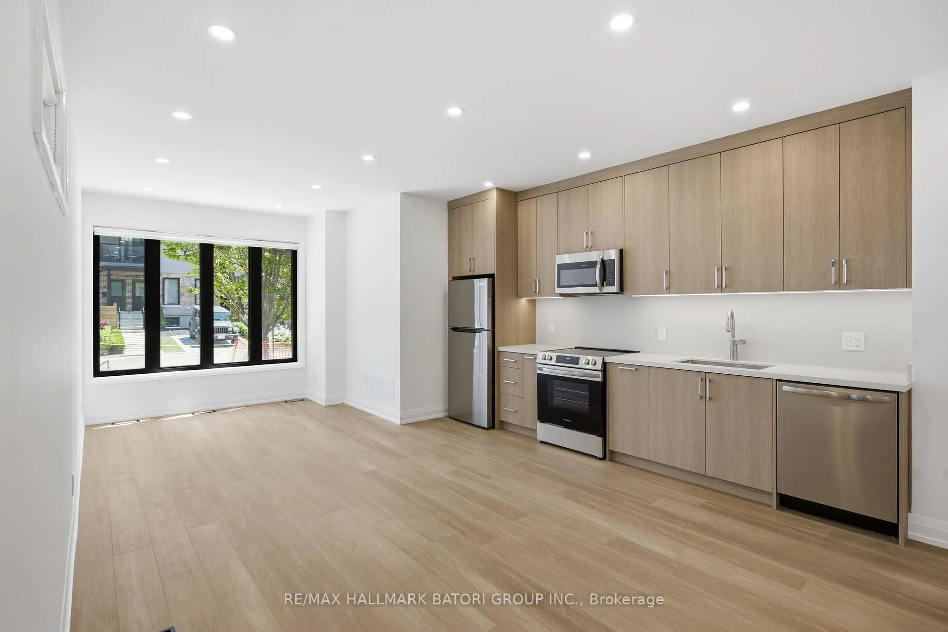 Photo 13 of Unit 2, 56 Camberwell Road, Toronto, Humewood-Cedarvale — HOMEH