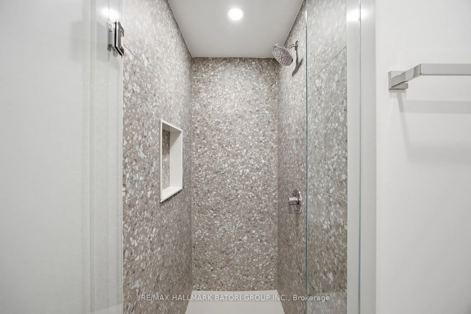 Photo 20 of Unit 2, 56 Camberwell Road, Toronto, Humewood-Cedarvale — HOMEH