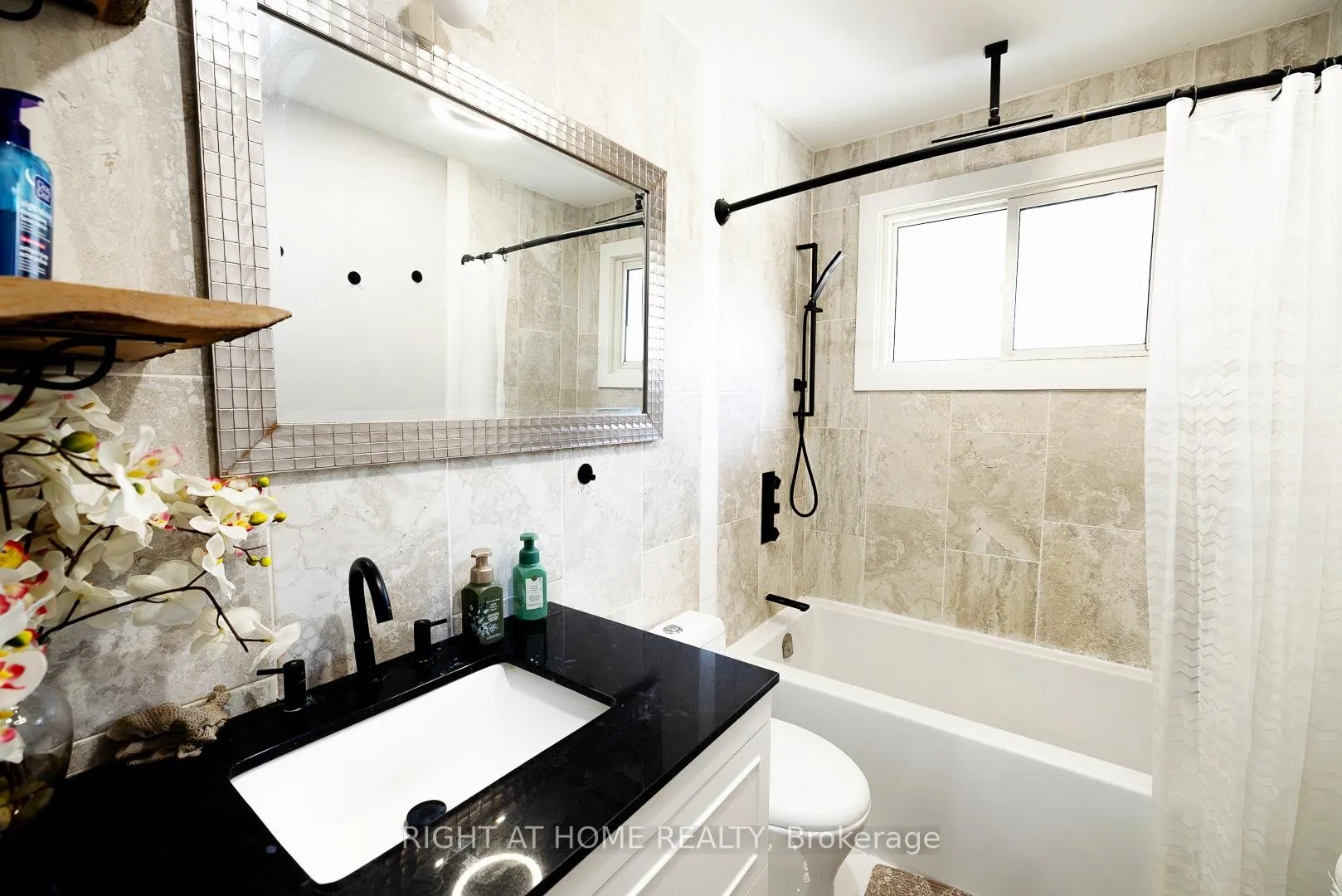 Photo 8 of 134 David Drive, Ottawa, Meadowlands/St. Claire Gardens — HOMEH