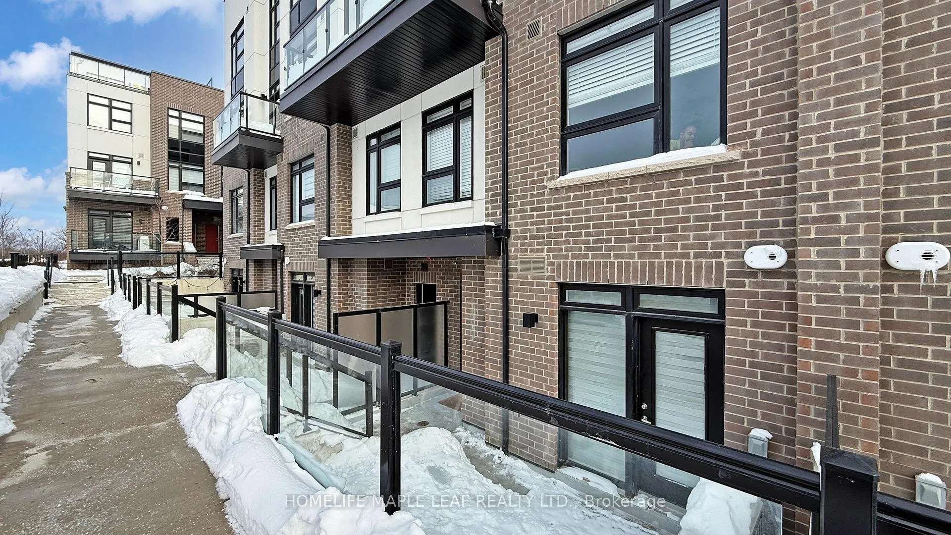 Photo 3 of Unit 124, 1569 Rose Way, Milton, Cobban — HOMEH