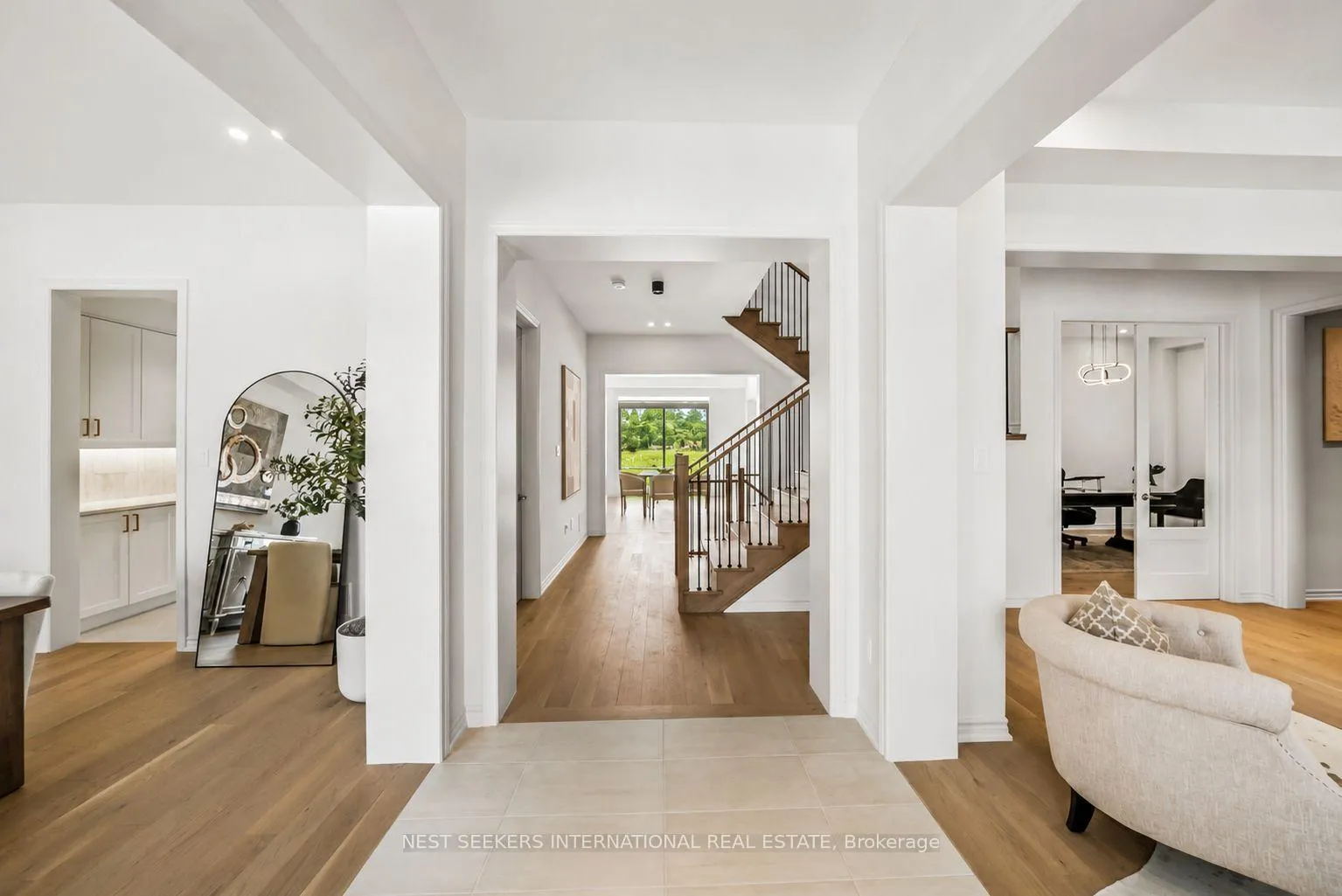 Photo 6 of 29 Marigold Boulevard, Adjala-Tosorontio, Colgan — HOMEH