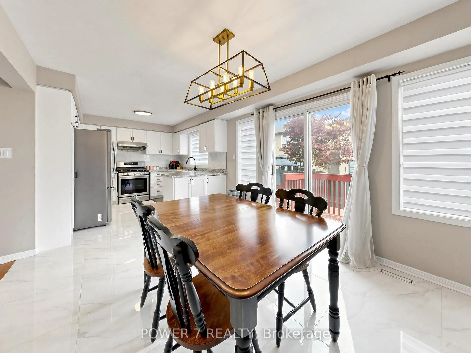 Photo 13 of 117 St Urbain Drive, Vaughan, Vellore Village — HOMEH