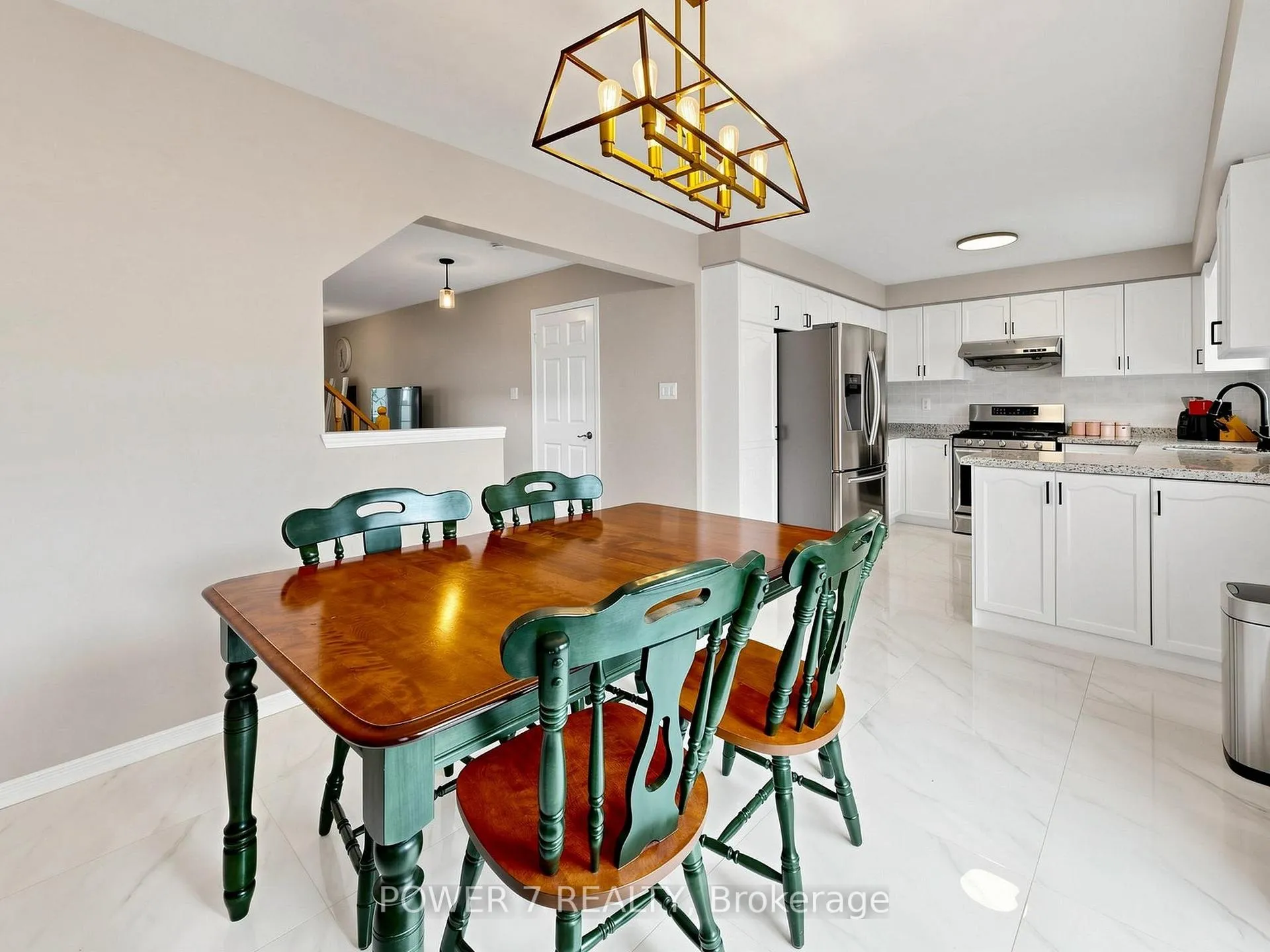 Photo 14 of 117 St Urbain Drive, Vaughan, Vellore Village — HOMEH