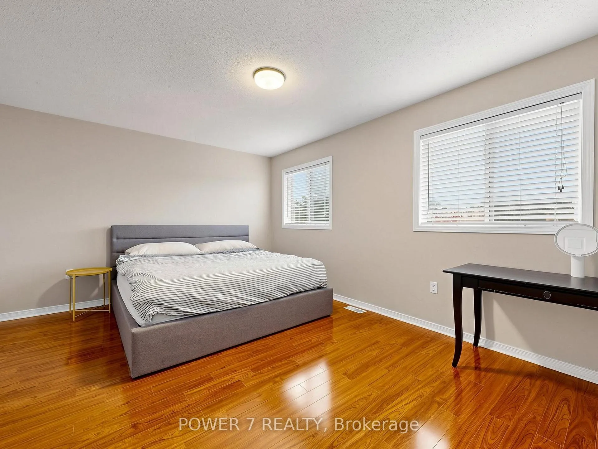 Photo 25 of 117 St Urbain Drive, Vaughan, Vellore Village — HOMEH