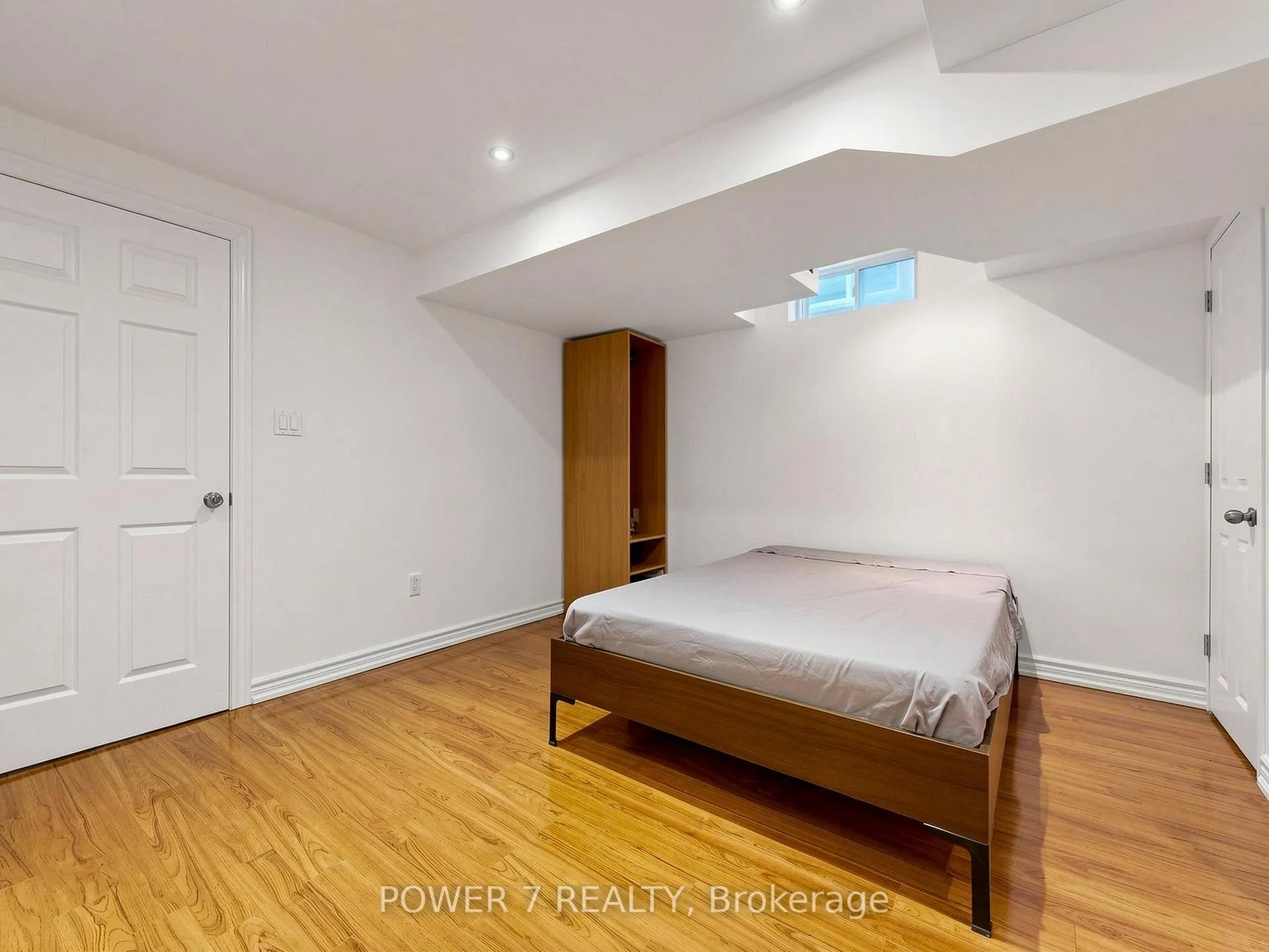Photo 43 of 117 St Urbain Drive, Vaughan, Vellore Village — HOMEH