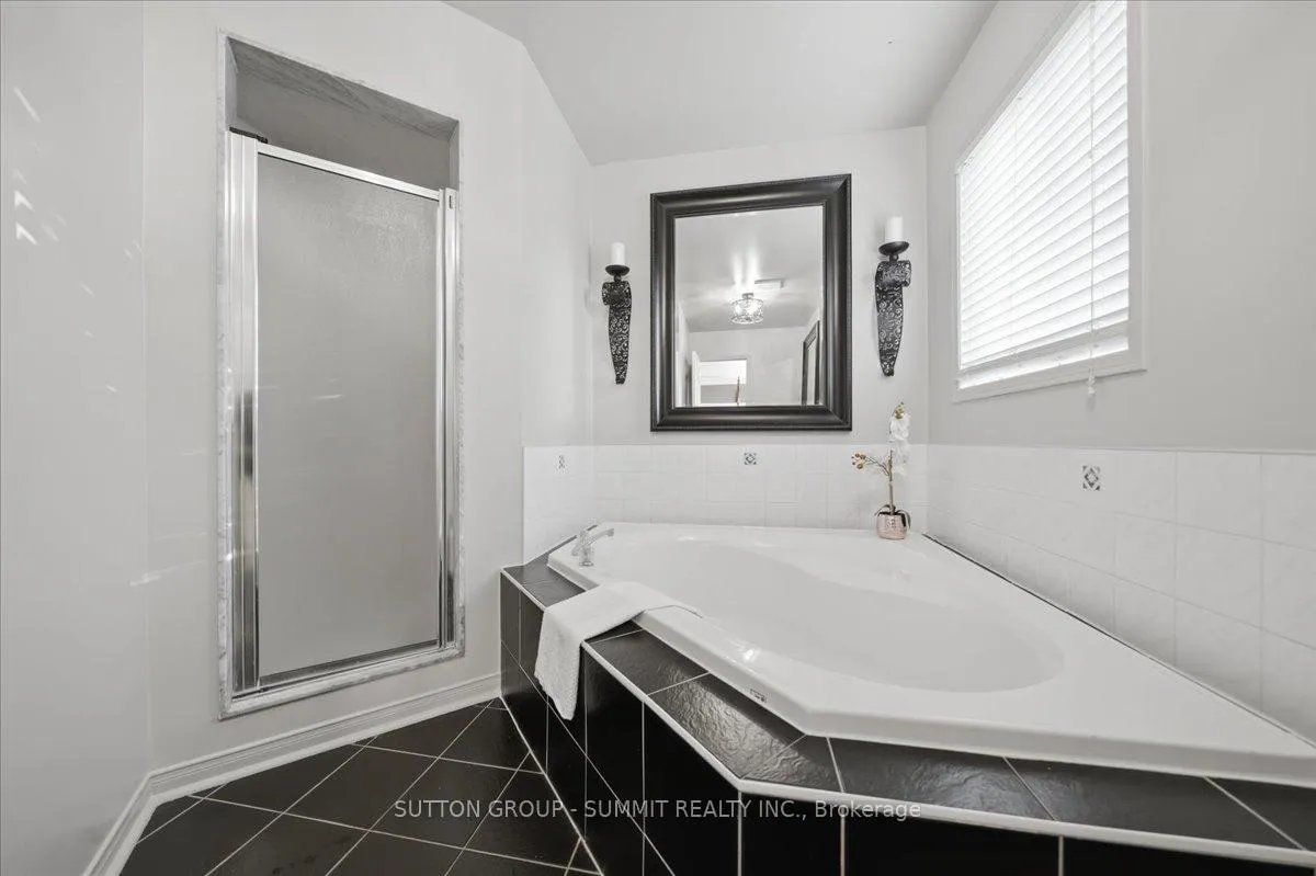 Photo 28 of 3967 Beacham Street, Mississauga, Lisgar — HOMEH