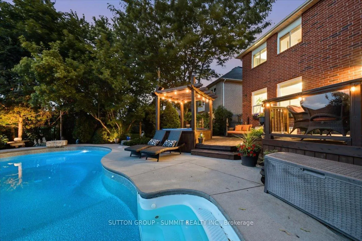 Photo 37 of 3967 Beacham Street, Mississauga, Lisgar — HOMEH