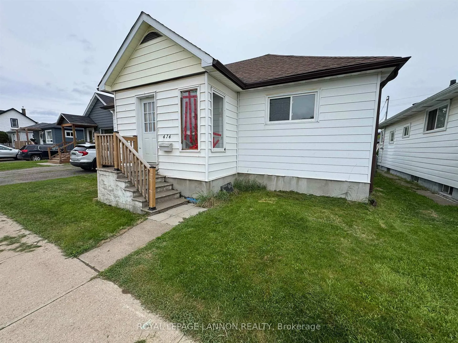 Photo 1 of 474 Mary St. E. E, Thunder Bay, Westfort — HOMEH
