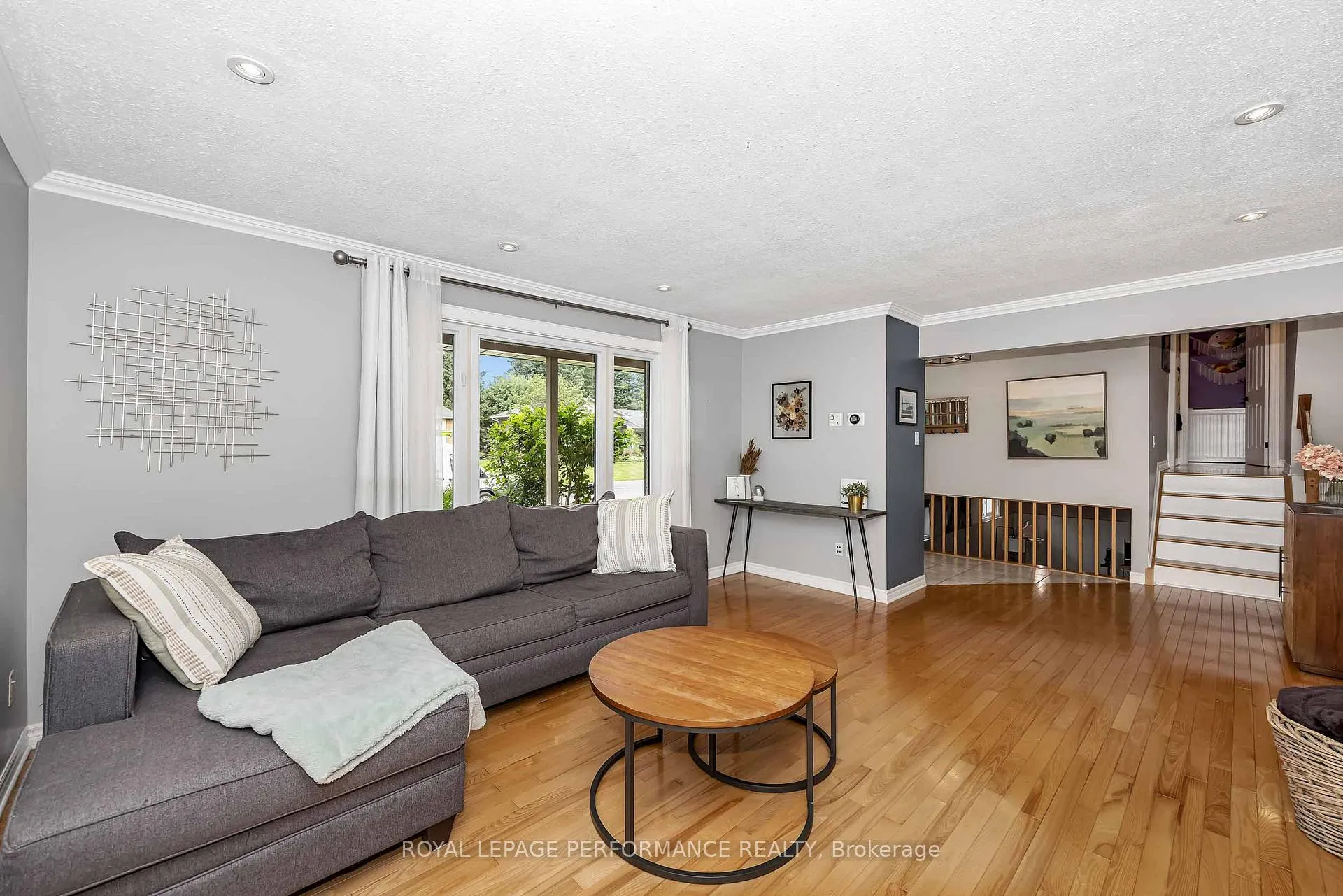 Photo 5 of 30 Promenade Boulevard, Russell, Embrun — HOMEH