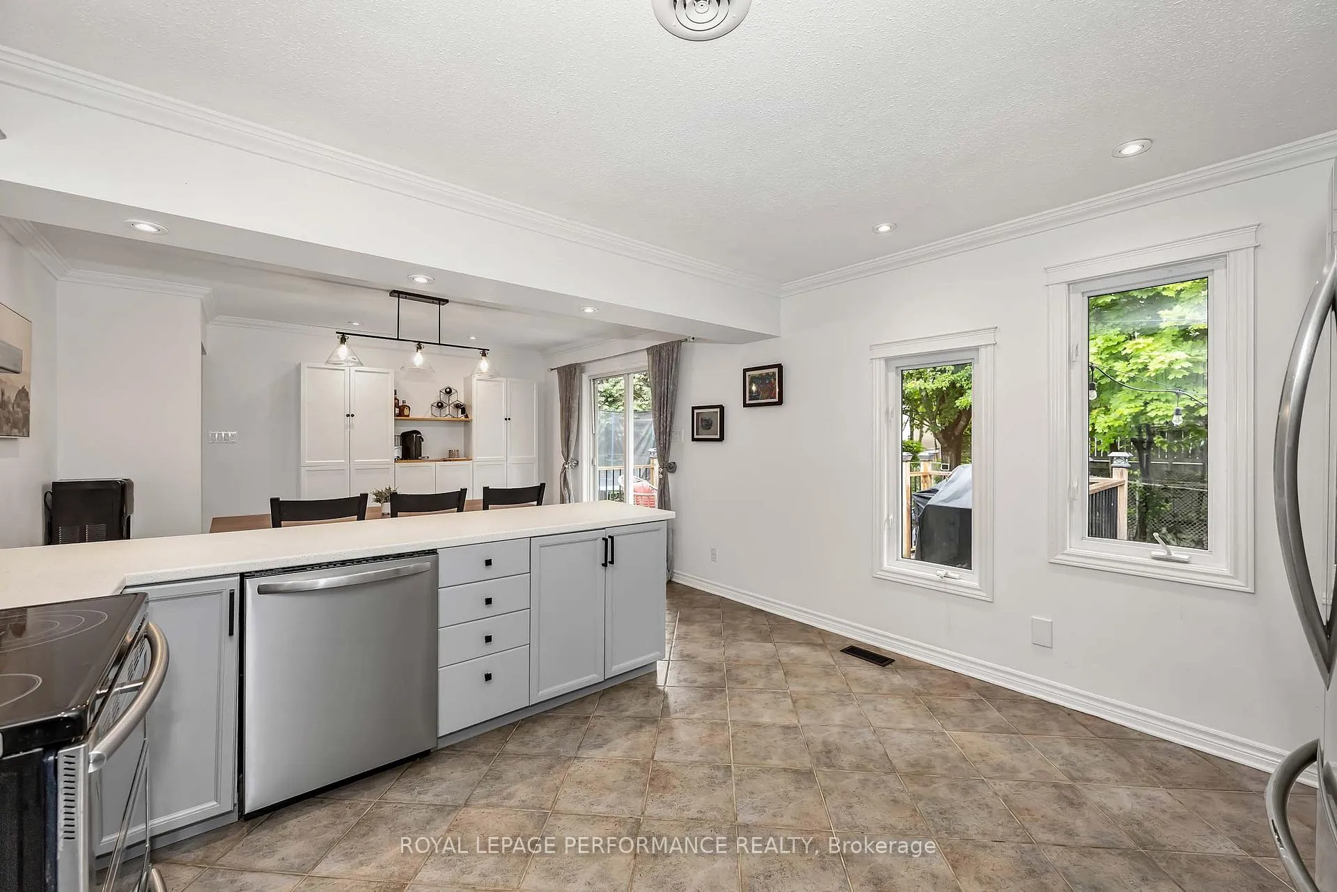 Photo 10 of 30 Promenade Boulevard, Russell, Embrun — HOMEH