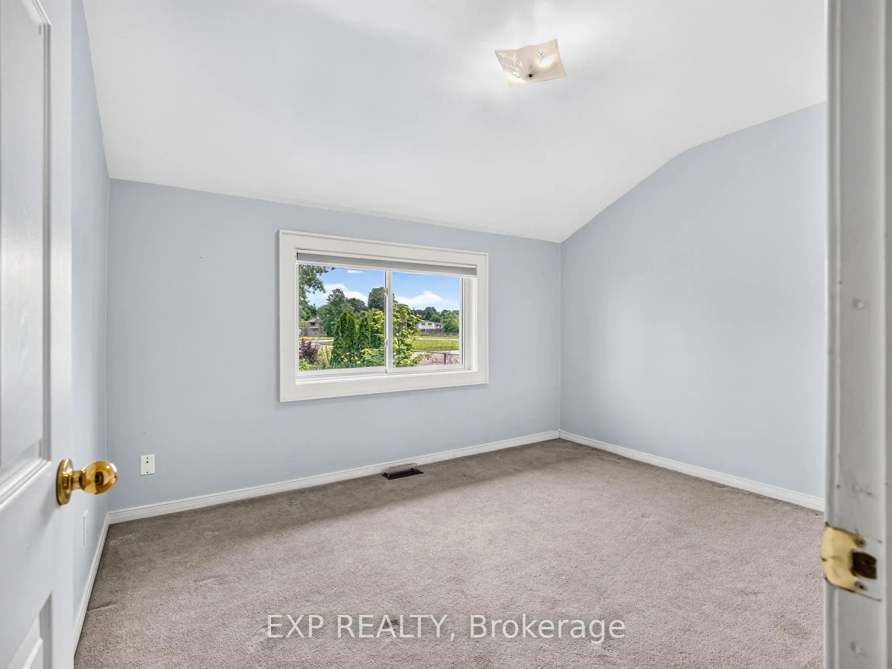 Photo 20 of 7350 Wilson Court, Niagara Falls, Oldfield — HOMEH