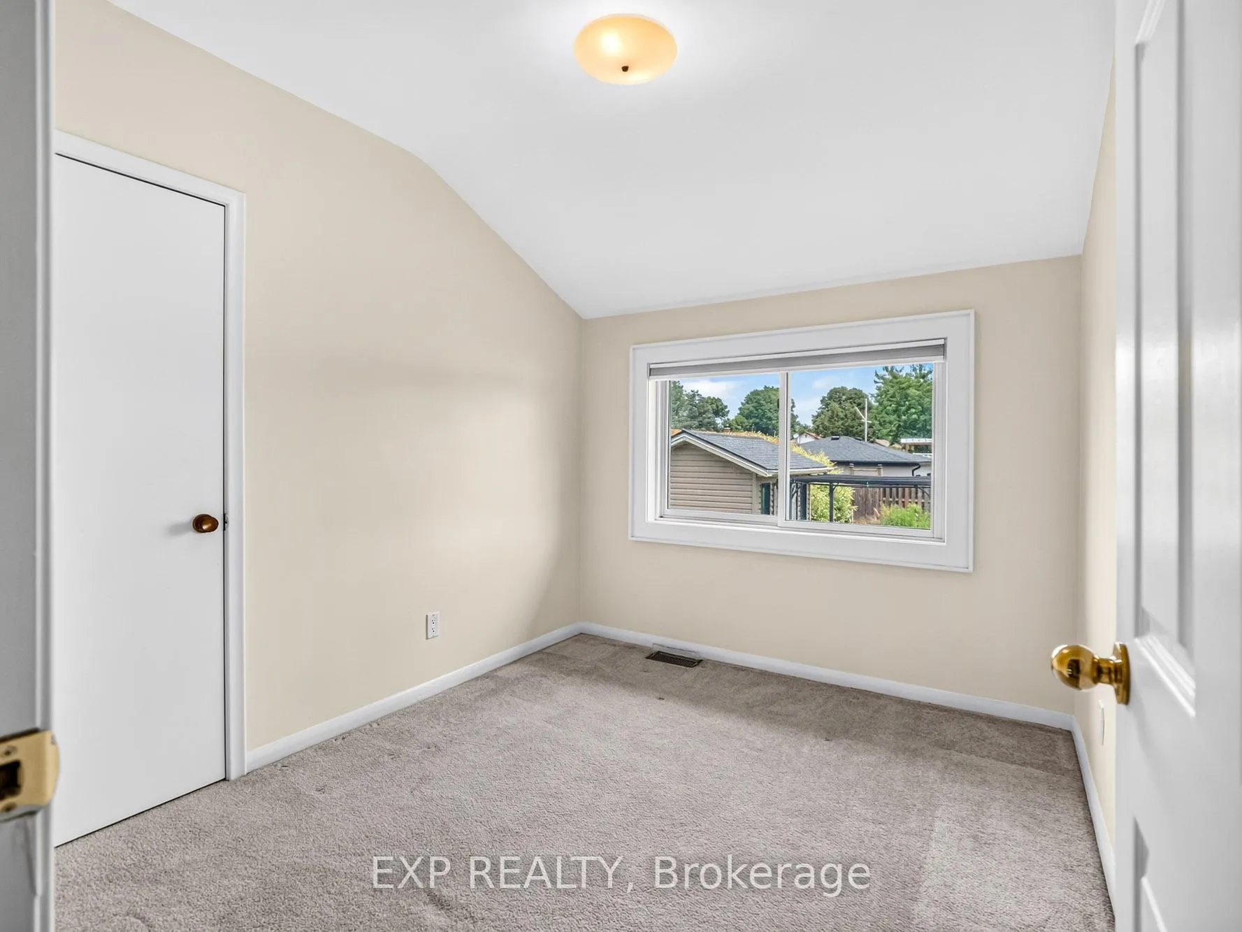 Photo 22 of 7350 Wilson Court, Niagara Falls, Oldfield — HOMEH