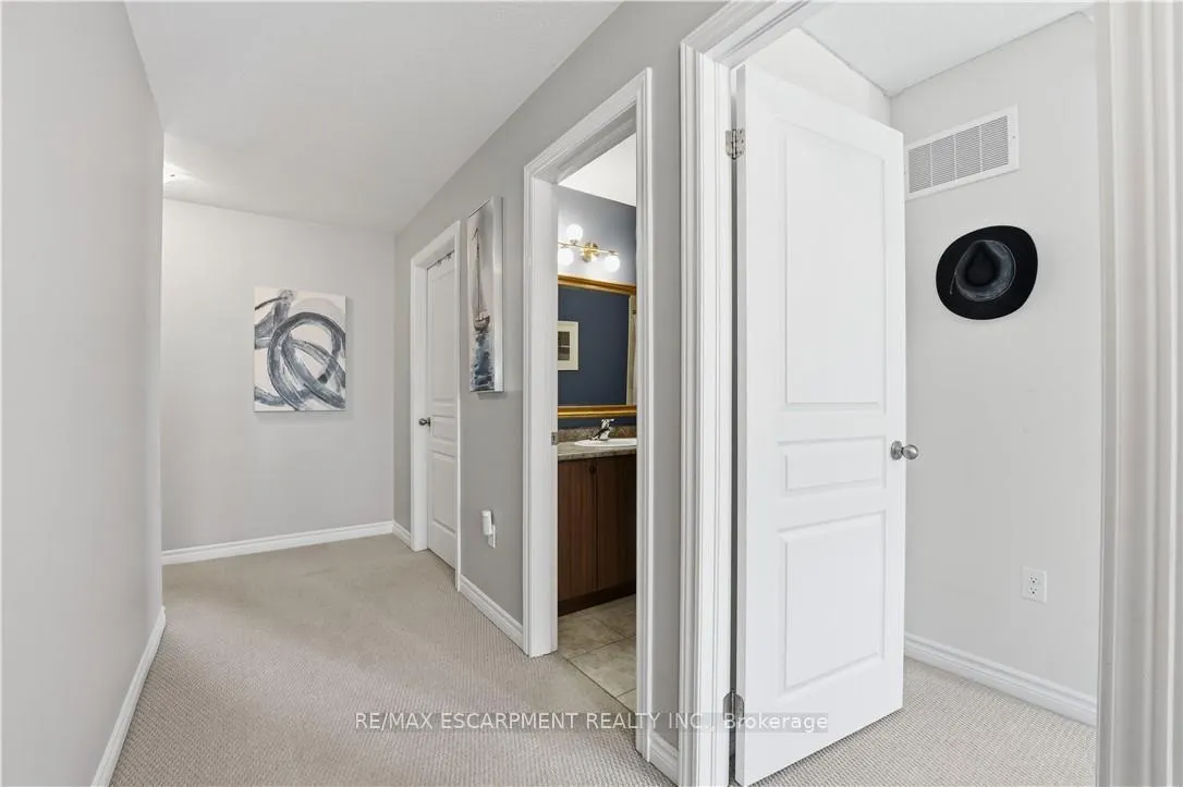 Photo 17 of Unit 33, 54 Nisbet Boulevard, Hamilton, Waterdown — HOMEH