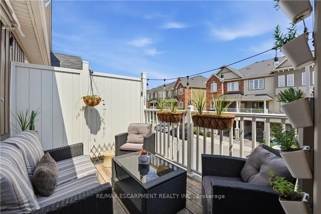 Photo 34 of Unit 33, 54 Nisbet Boulevard, Hamilton, Waterdown — HOMEH