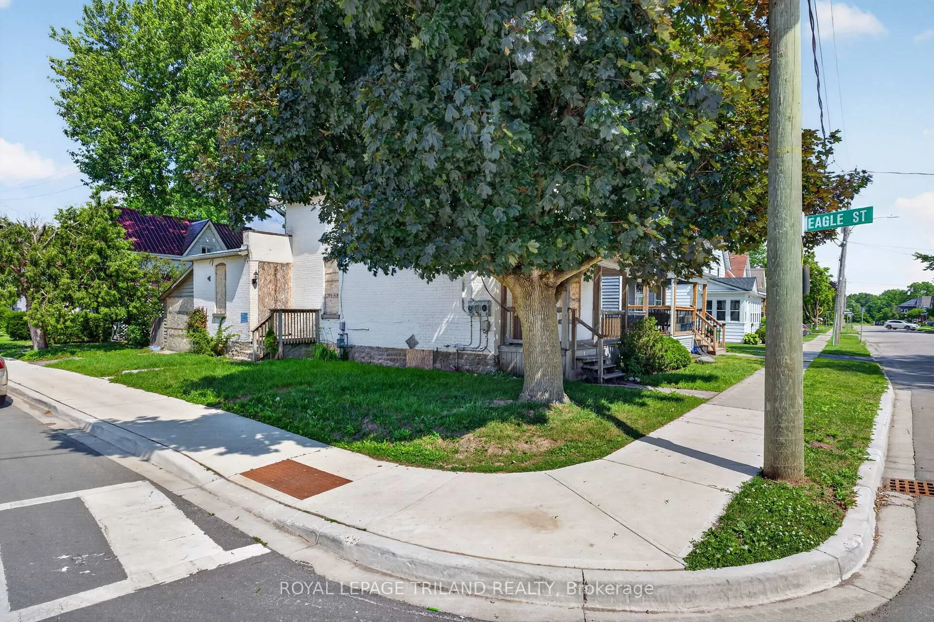 Photo 4 of 54 St Catharine Street, St. Thomas — HOMEH