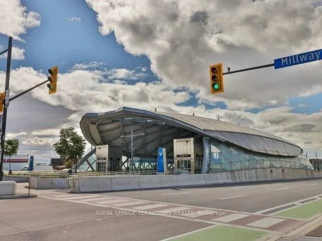 Photo 12 of Unit 1112, 5 Buttermill Avenue, Vaughan, Vaughan Corporate Centre — HOMEH