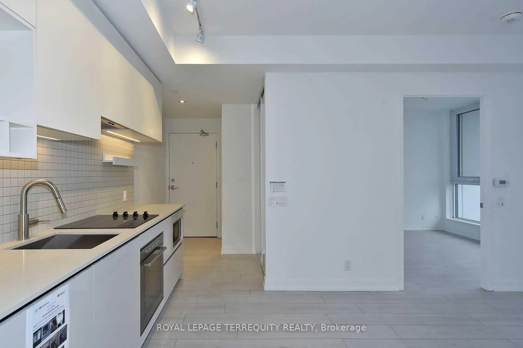 Photo 20 of Unit 1112, 5 Buttermill Avenue, Vaughan, Vaughan Corporate Centre — HOMEH