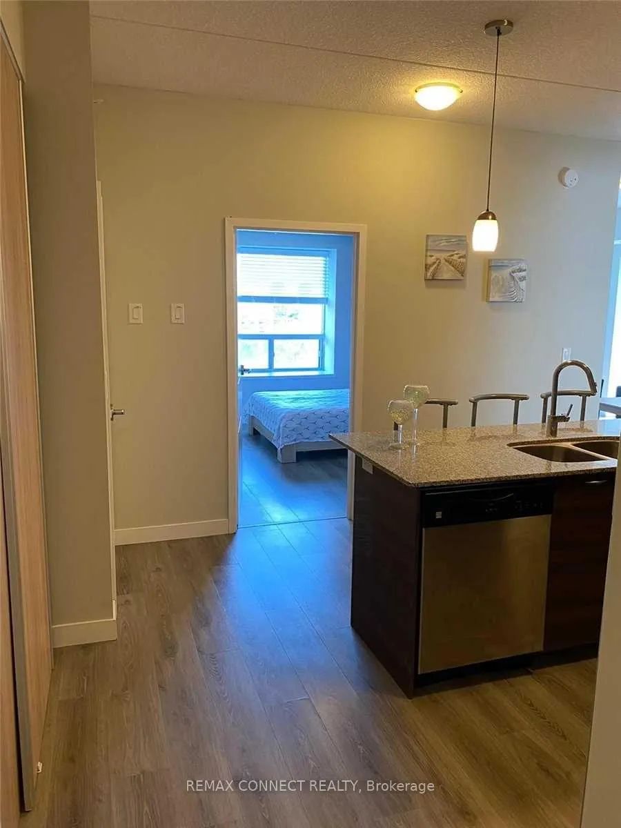 Photo 2 of Unit 1010, 318 Spruce Street, Waterloo, Beechwood/University — HOMEH