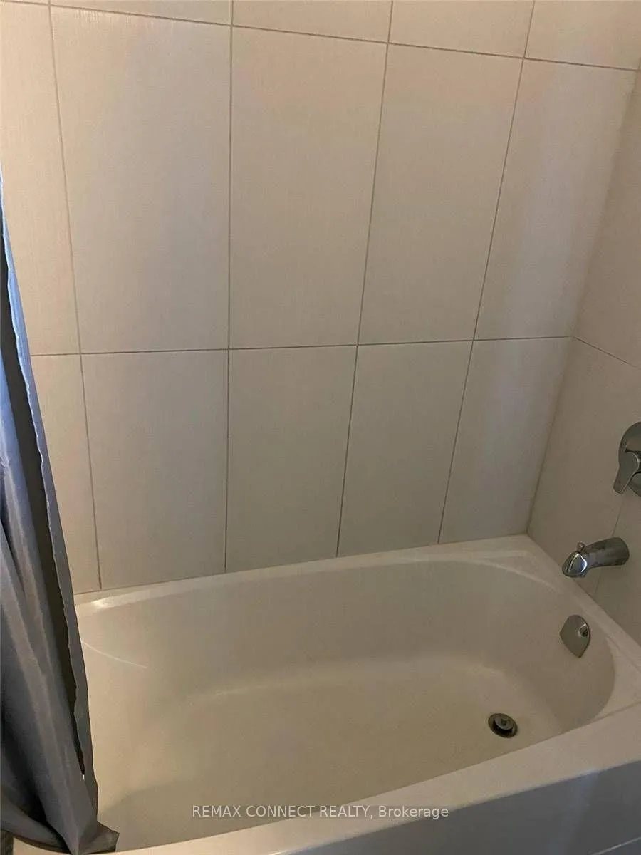 Photo 3 of Unit 1010, 318 Spruce Street, Waterloo, Beechwood/University — HOMEH
