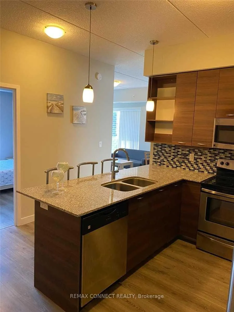 Photo 6 of Unit 1010, 318 Spruce Street, Waterloo, Beechwood/University — HOMEH