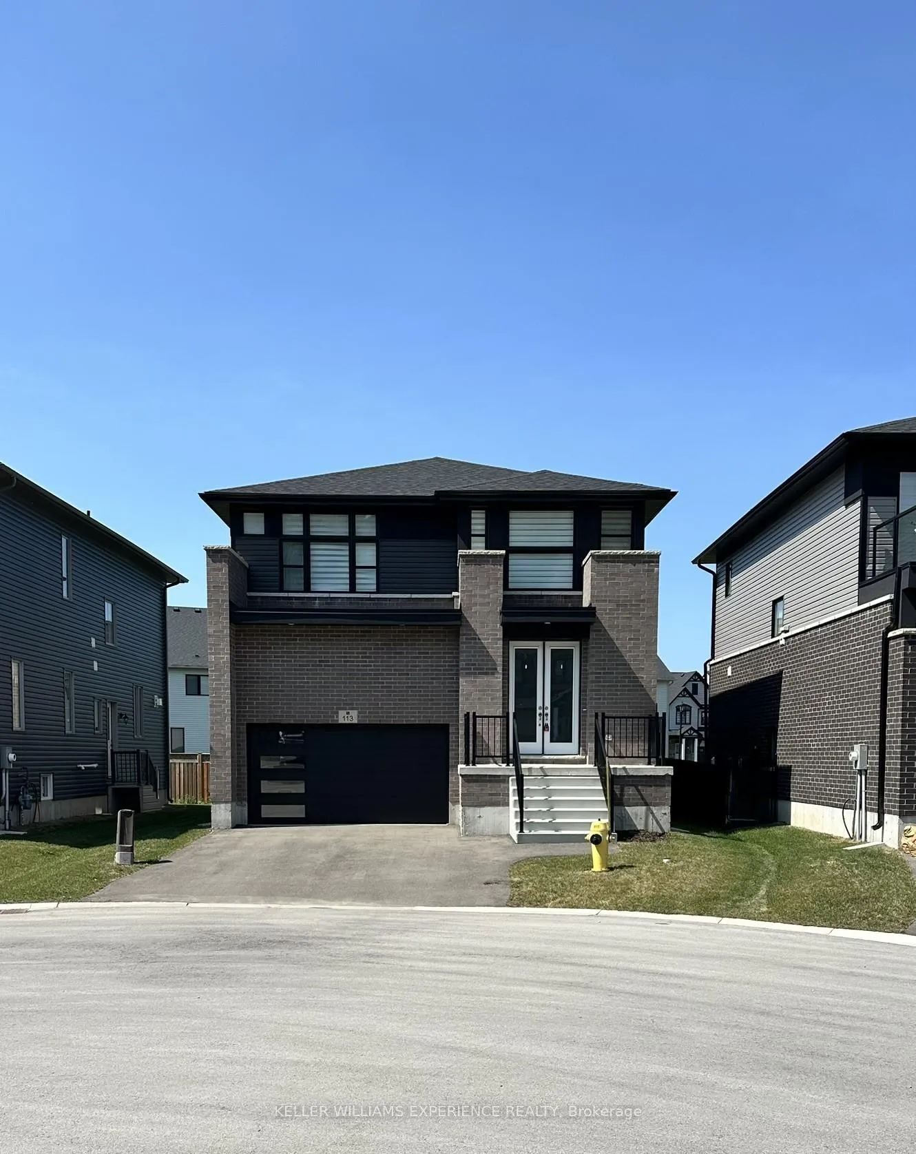 Photo 1 of 113 Delphi Court, Blue Mountains — HOMEH