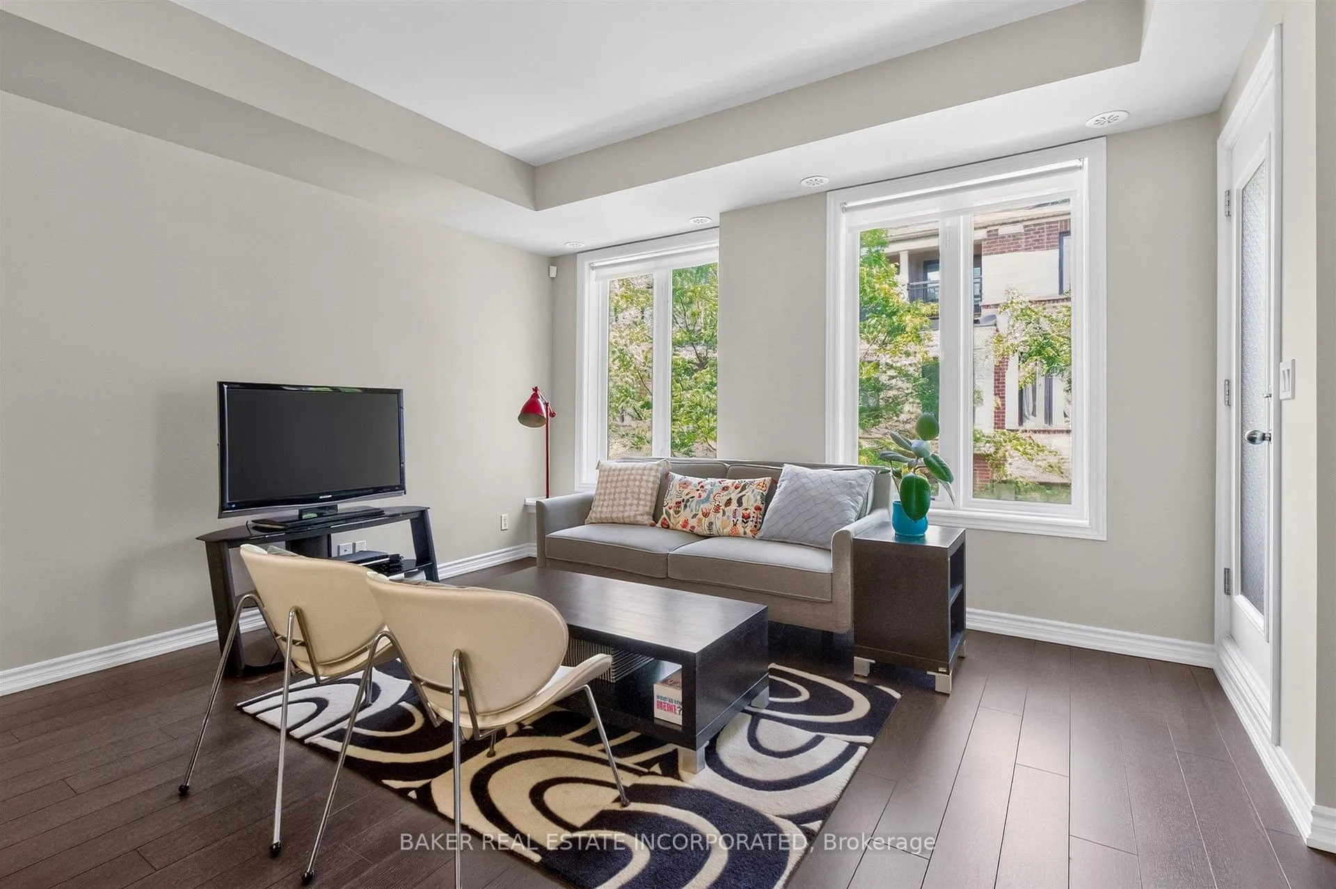 Photo 12 of Unit 31, 120 Twenty Fourth Street, Etobicoke, Long Branch — HOMEH