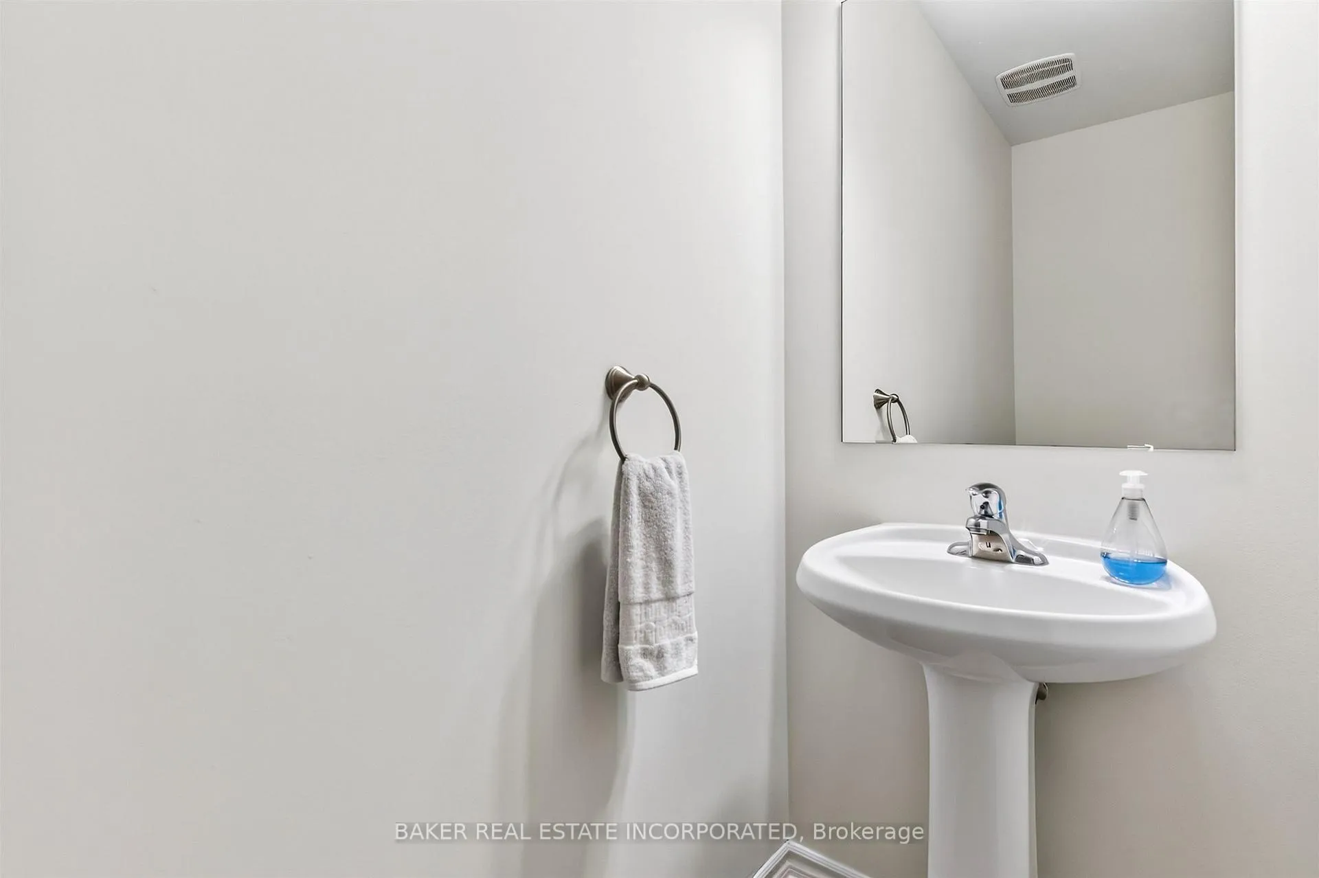Photo 18 of Unit 31, 120 Twenty Fourth Street, Etobicoke, Long Branch — HOMEH