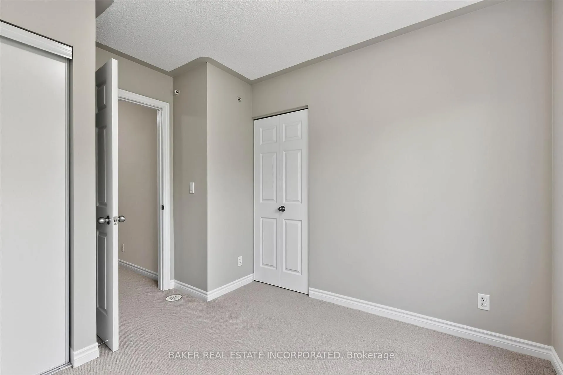 Photo 31 of Unit 31, 120 Twenty Fourth Street, Etobicoke, Long Branch — HOMEH