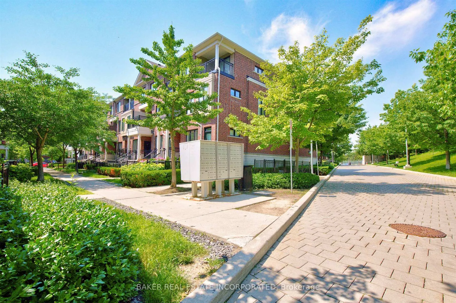 Photo 41 of Unit 31, 120 Twenty Fourth Street, Etobicoke, Long Branch — HOMEH